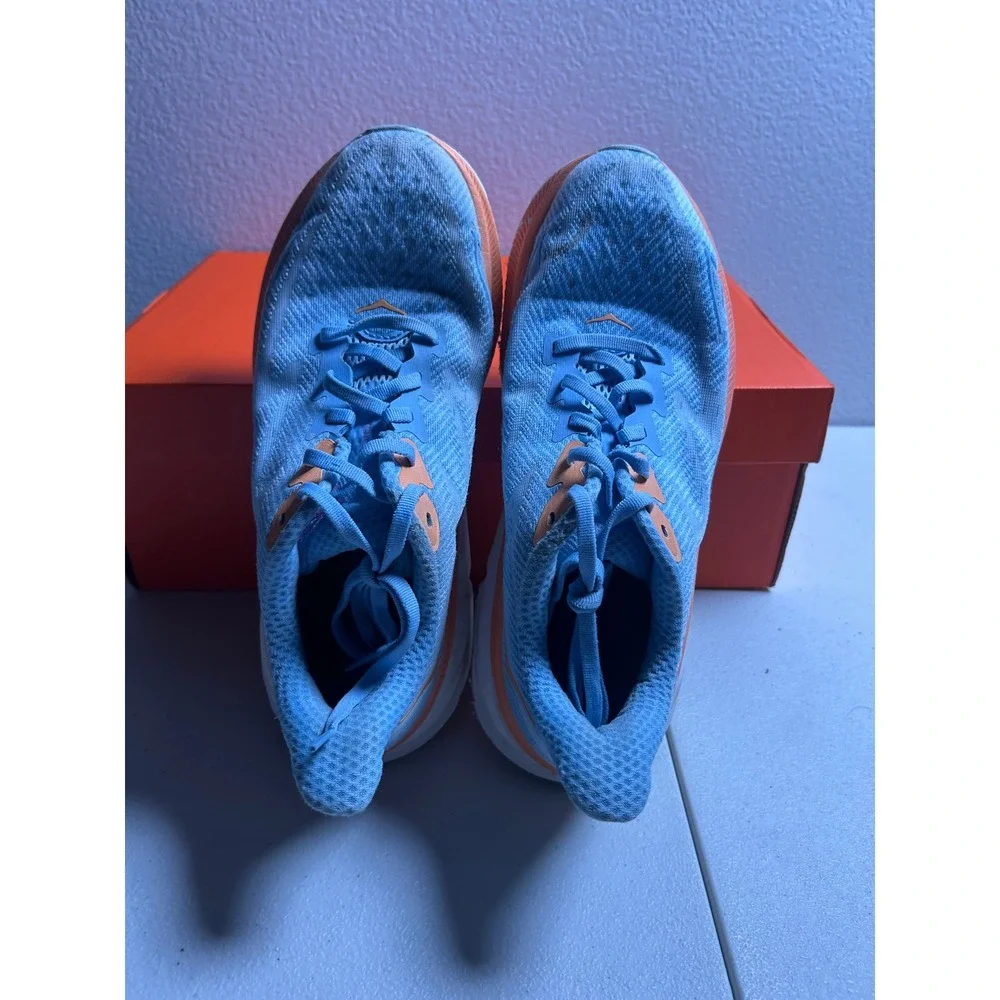 Hoka One One hoka clifton